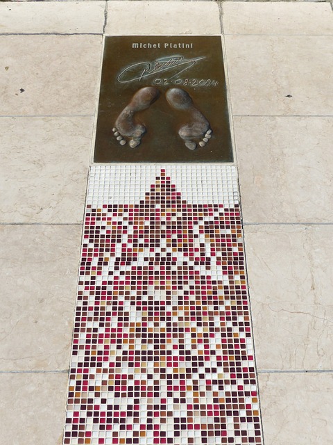 无论是他在 无论是他在